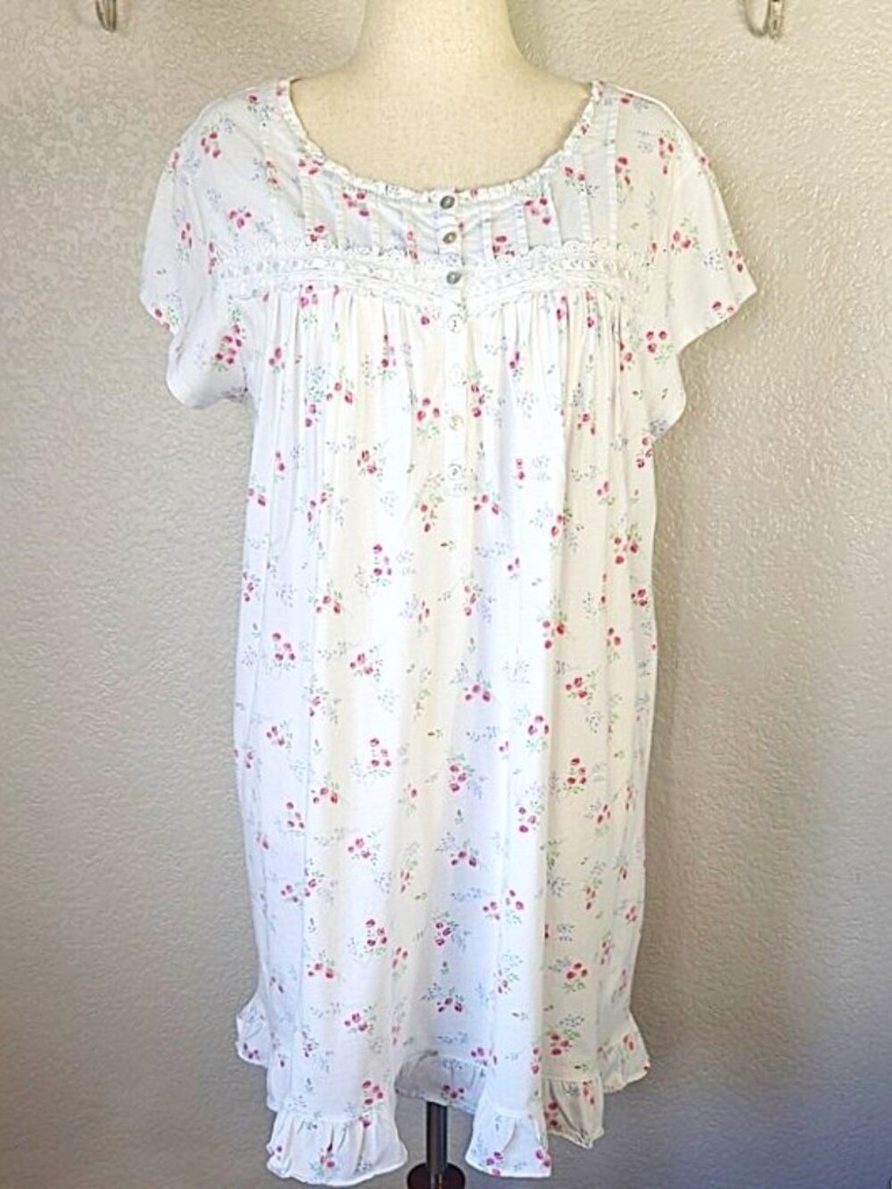 Eileen West XL Nightgown Pintuck Cotton Ruffle Hem Pink Florals Cottagecore